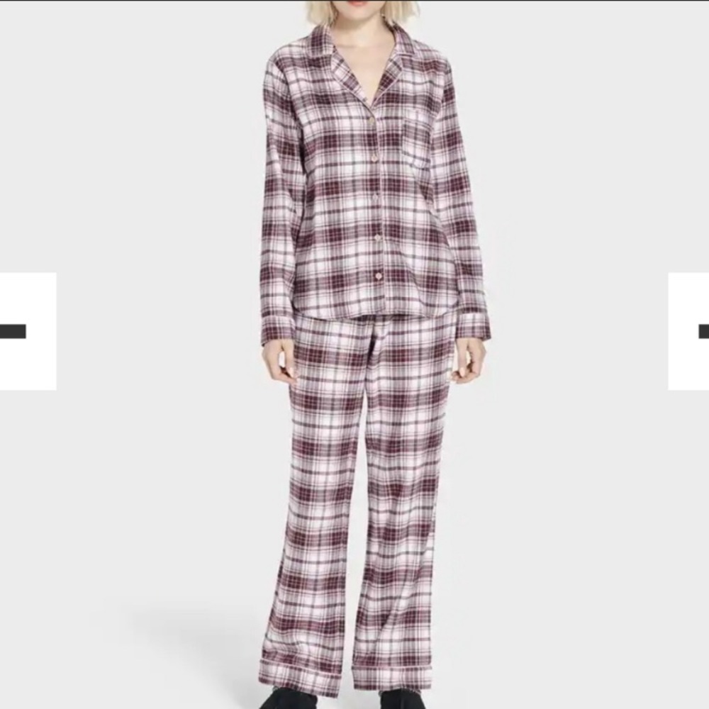 UGG classic plaid cotton flannel PJs 2 piece set burgundy and white size Small